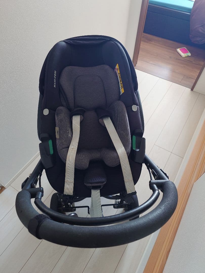 マキシコシPebble360+FamilyFix 360ISOFIX+ベビーカー