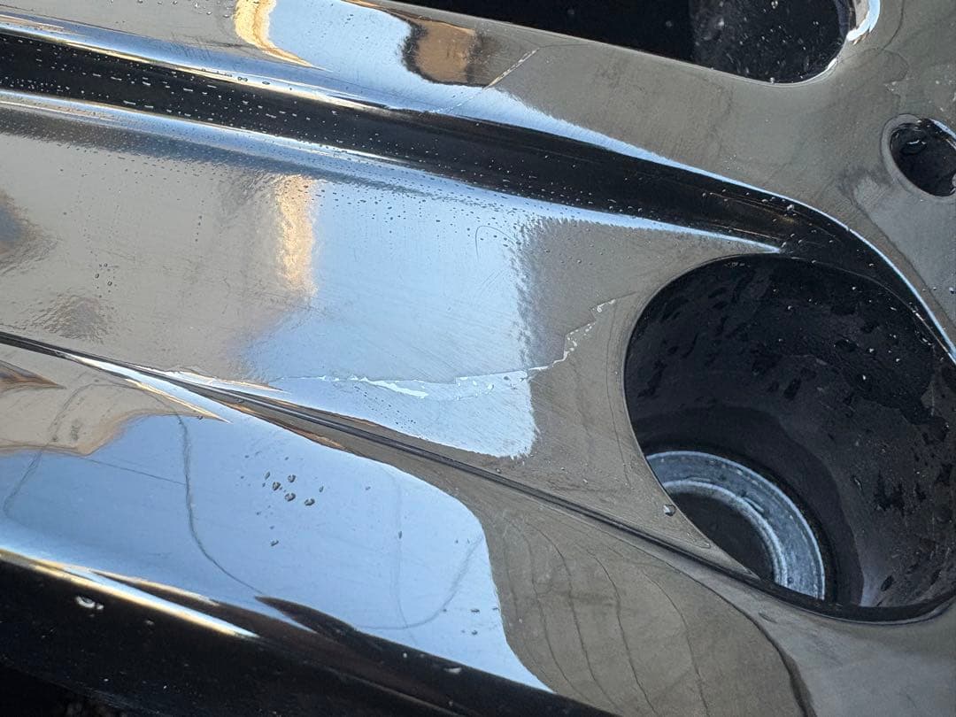 送料込み格安　275/55R20インチ　スタッドレス　ディフェンダー【1/2】