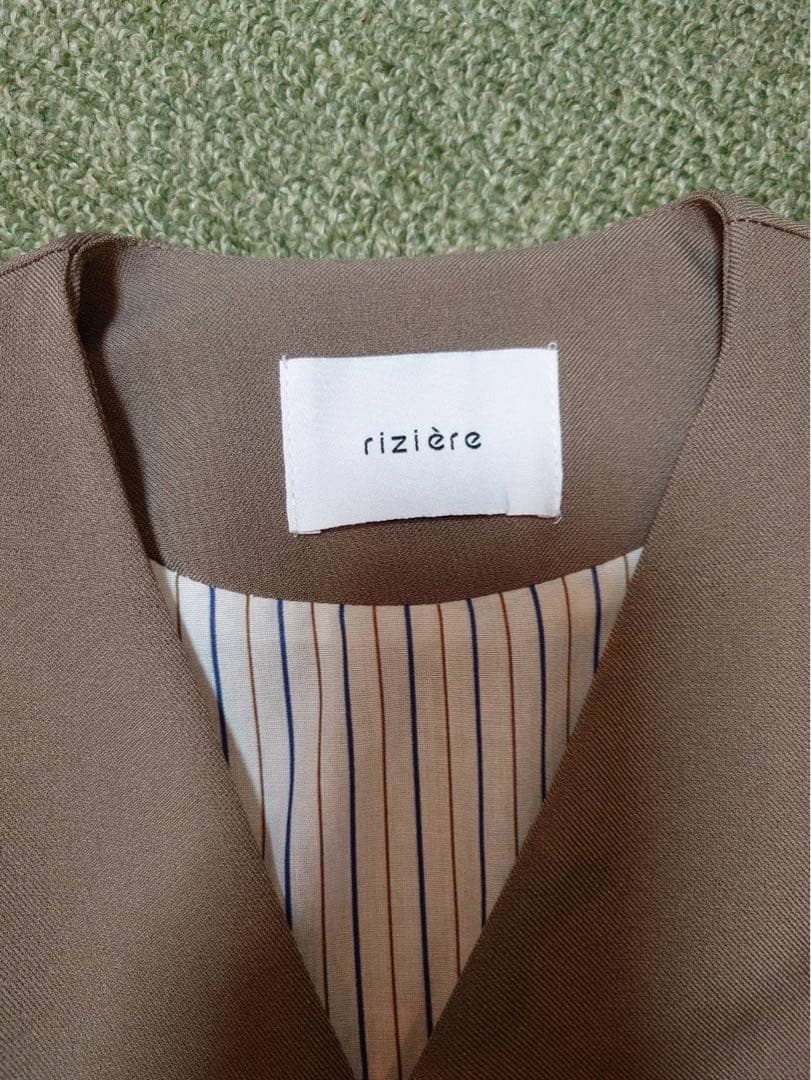 リジェールフォーマルセット120 ベージュ