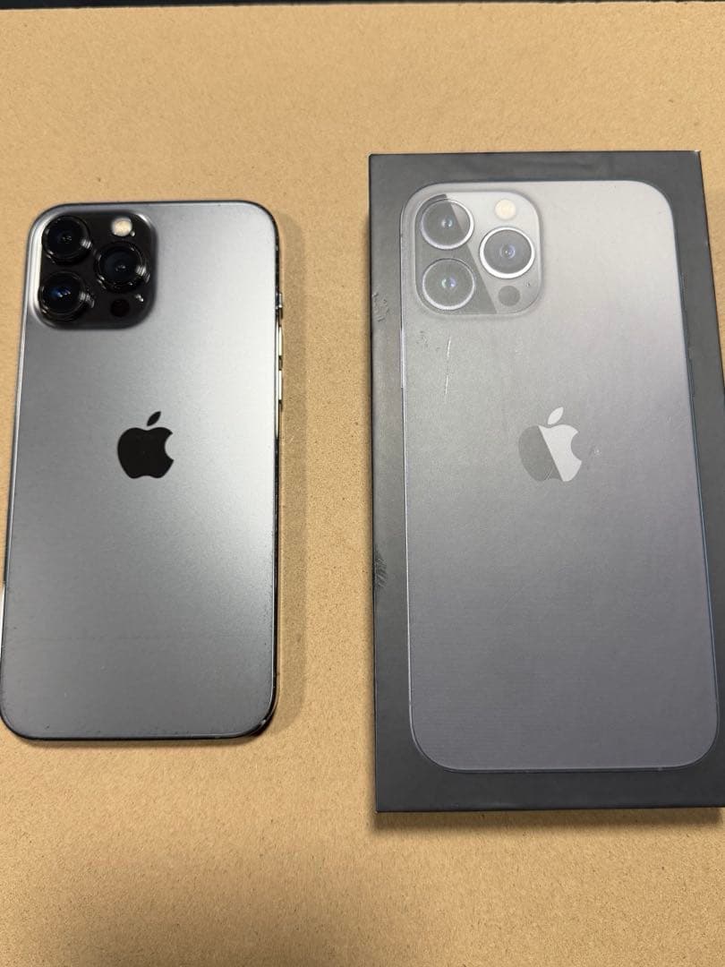 iPhone 13 Pro Max 256GB SIMフリー 箱あり