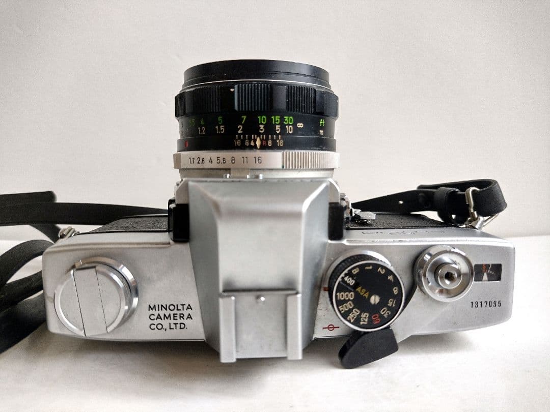 173【匿名配送】 ミノルタ SRT101 一眼レフ フィルムカメラ 露出計OK