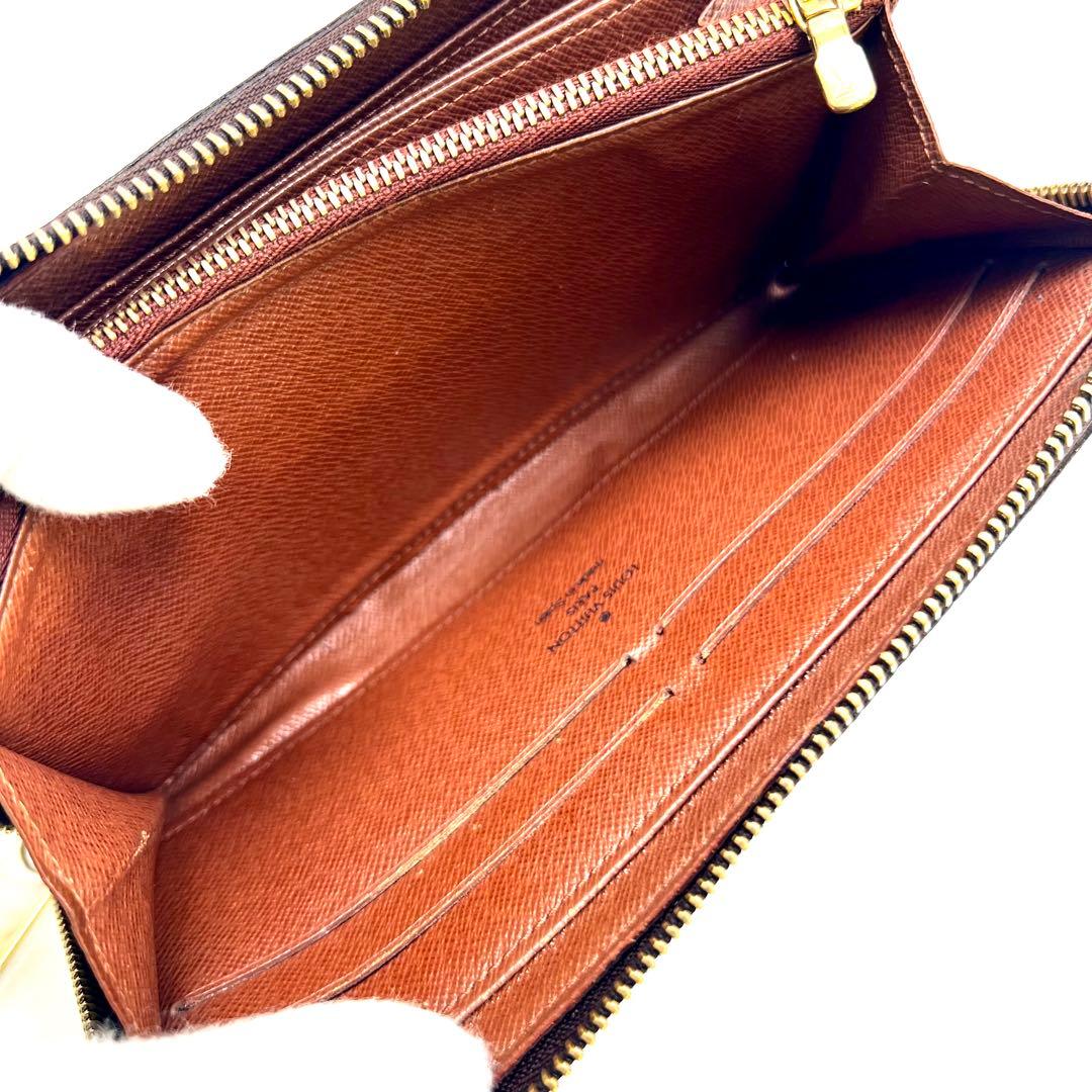 【極美品】 ルイヴィトン モノグラム ジッピーウォレット M60017