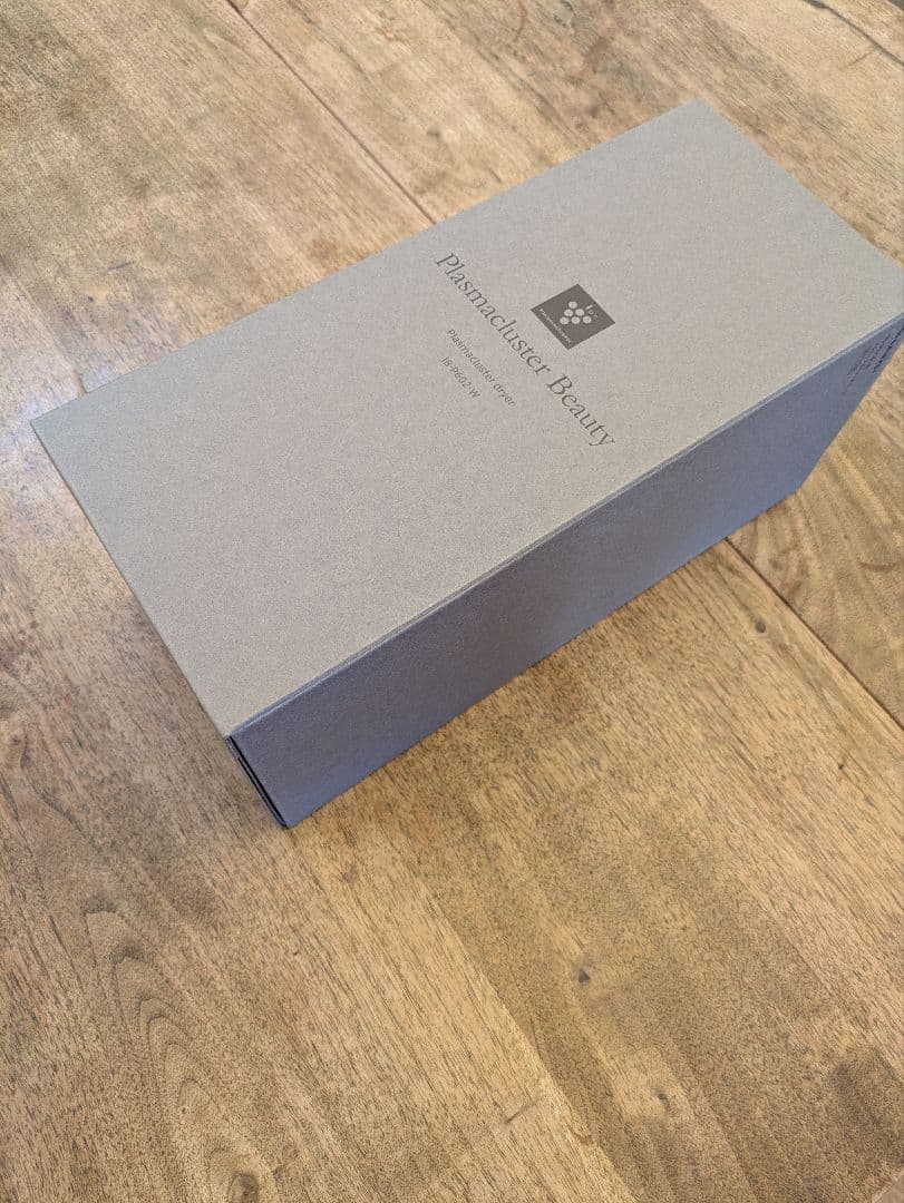 シャープ　 ヘアドライヤー 【新品　未使用】