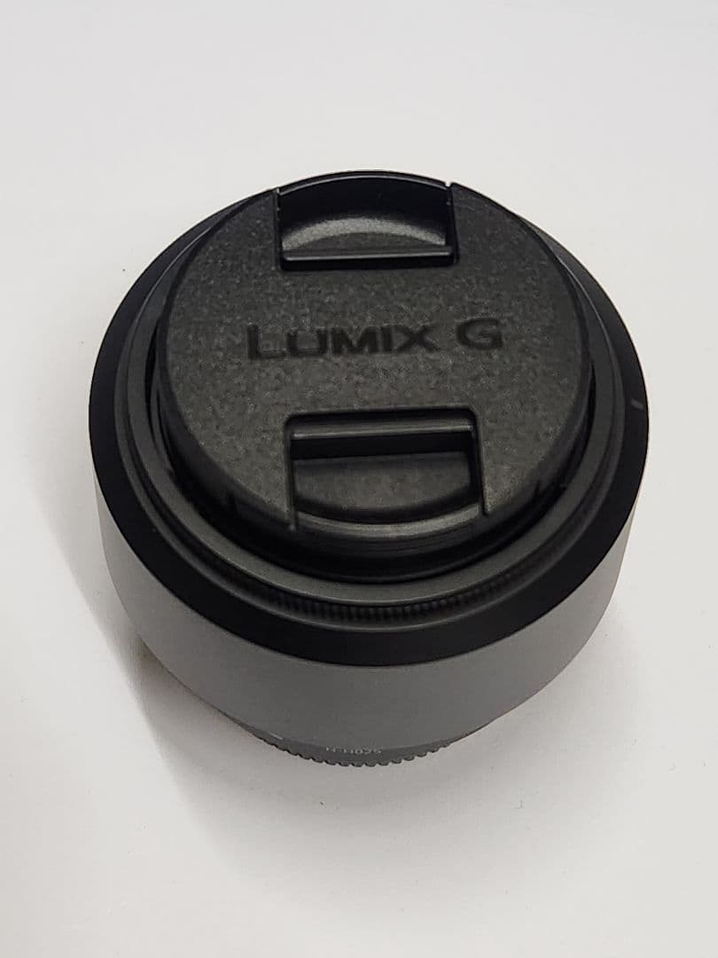 Panasonic　LUMIX　G25 mm/F1.7ASPH.　ブラック