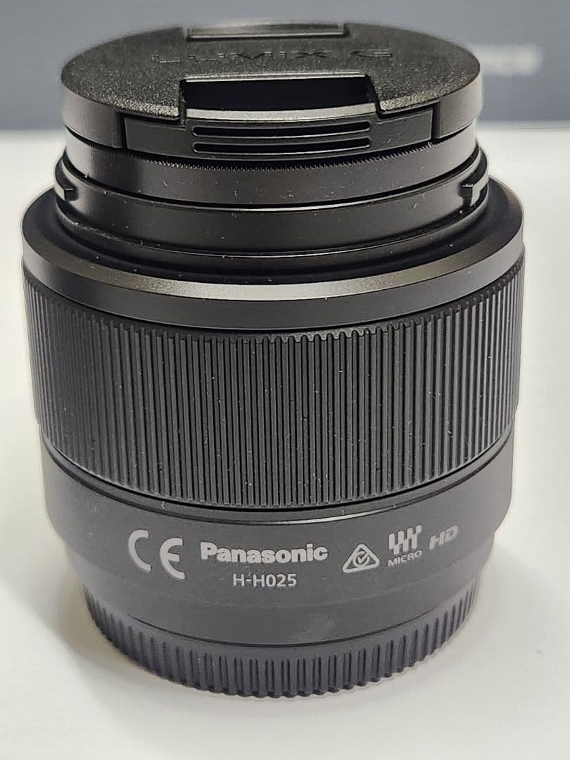 Panasonic　LUMIX　G25 mm/F1.7ASPH.　ブラック