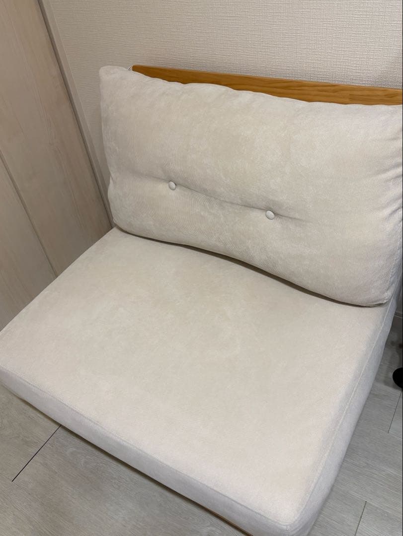 Chione-N 1人掛けソファ