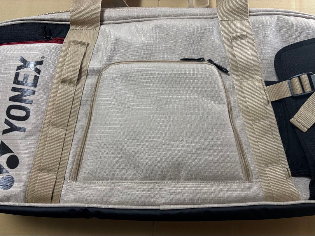 ヨネックス　トーナメントバッグ　2026年1月発売　超美品　BAG2621W