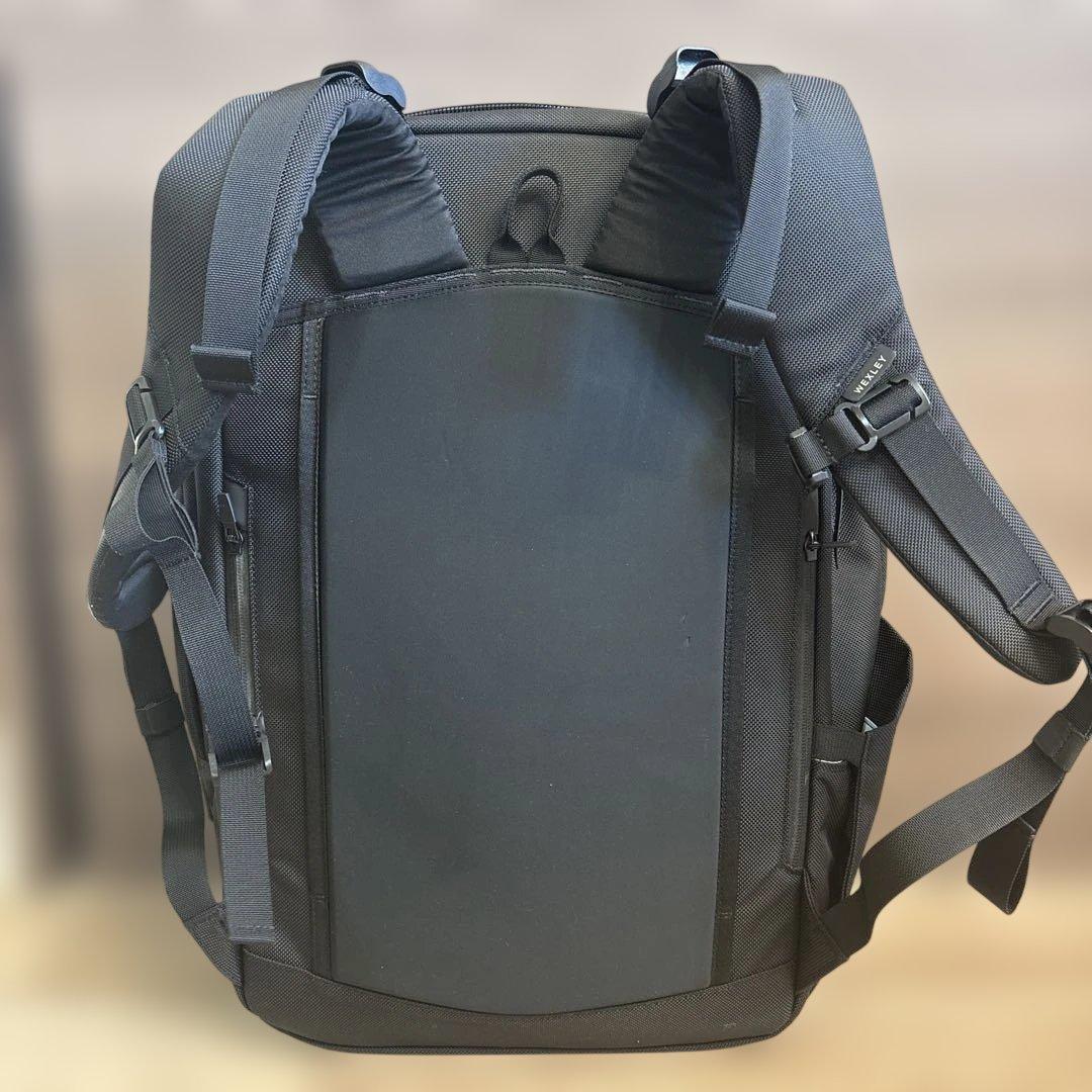 WEXLEY（ウェクスレイ） VERNON バックパック ブラック