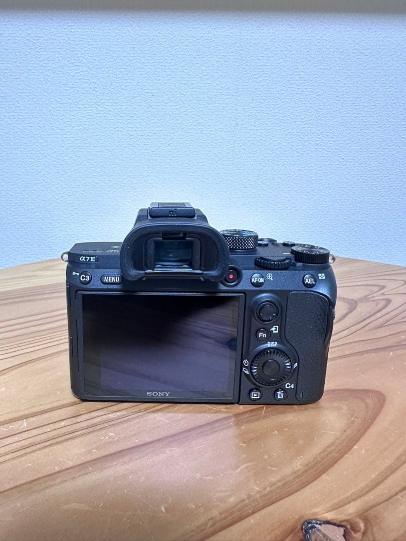 【ショット数極少】SONY α7 III ILCE-7M3K ズームレンズキット