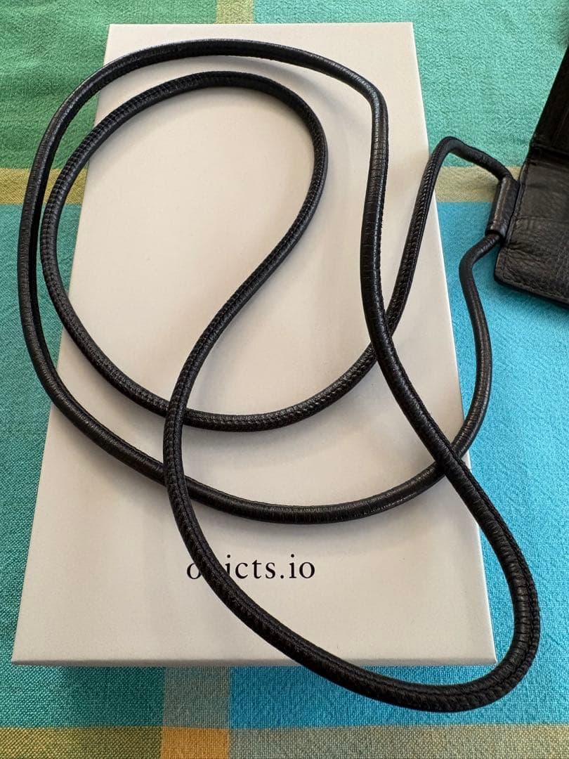 objcts.io レザーストラップ （カード）+ iPhoneケース 黒