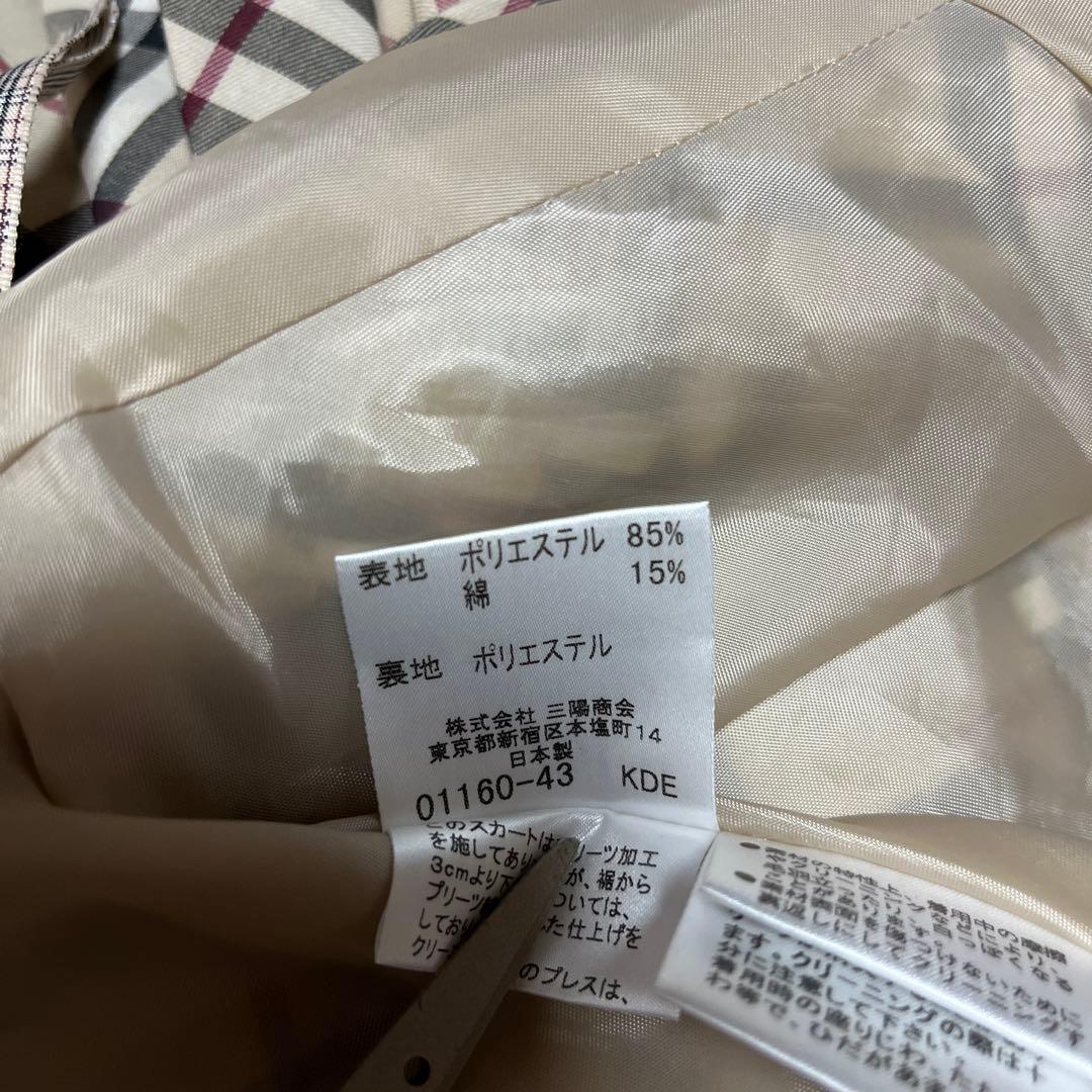 nminin【美品】BURBERRY BLUELABELプリーツスカート