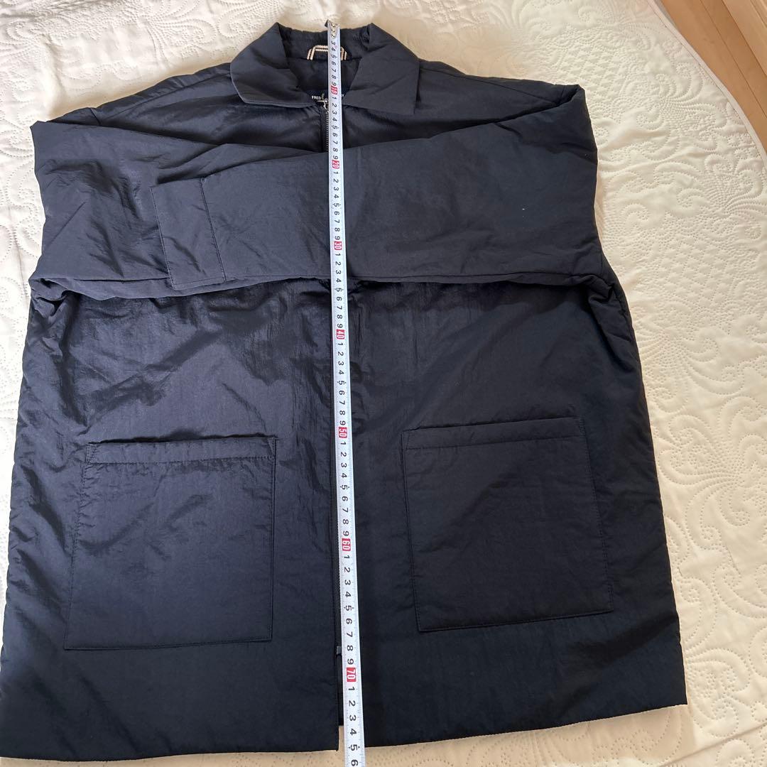 FREDPERRY ナイロンジャケット　黒　襟付き　アウター　ブラック