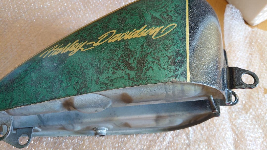 ハーレー リジスポタンク フレイムス ラメ スポーツスター チョッパー