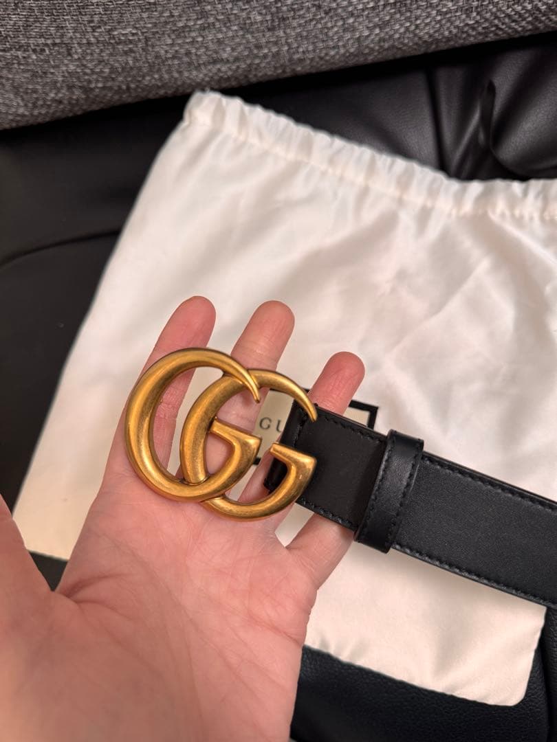 GUCCI ブラックレザーベルト 85cm ダブルGロゴ