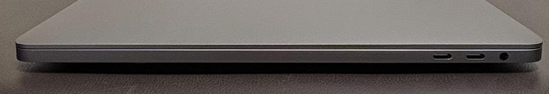 【美品】MacBook Pro 16\"(2019) i9/16GB/1TB