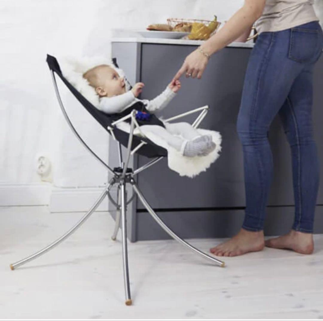 りんご/vaggaro（ヴァガロ）｜持ち運びやすい折りたたみスリーウェイ