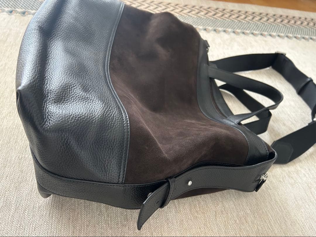 COS CITY MESSENGER BAG スウェード レザーバッグ