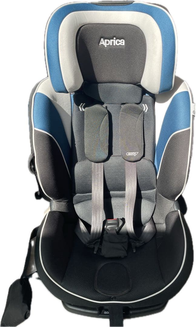 【美品】付属品ありAprica ジュニアシート ISOFIX 青/黒　アップリカ
