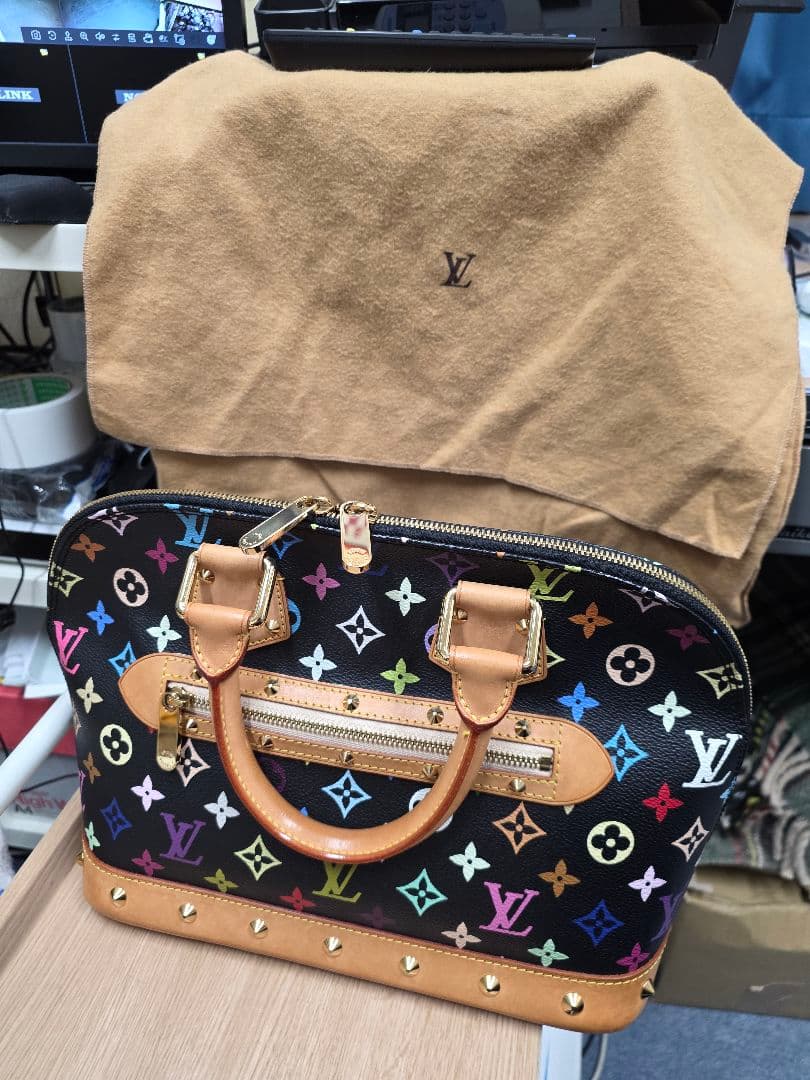 LOUIS VUITTON ルイ ヴィトン モノグラムマルチカラー