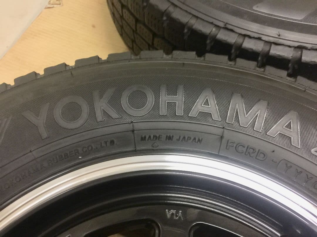 g*r様 ヴィセンテ 13インチ 165R13 8PR 5H114.3 スタッド