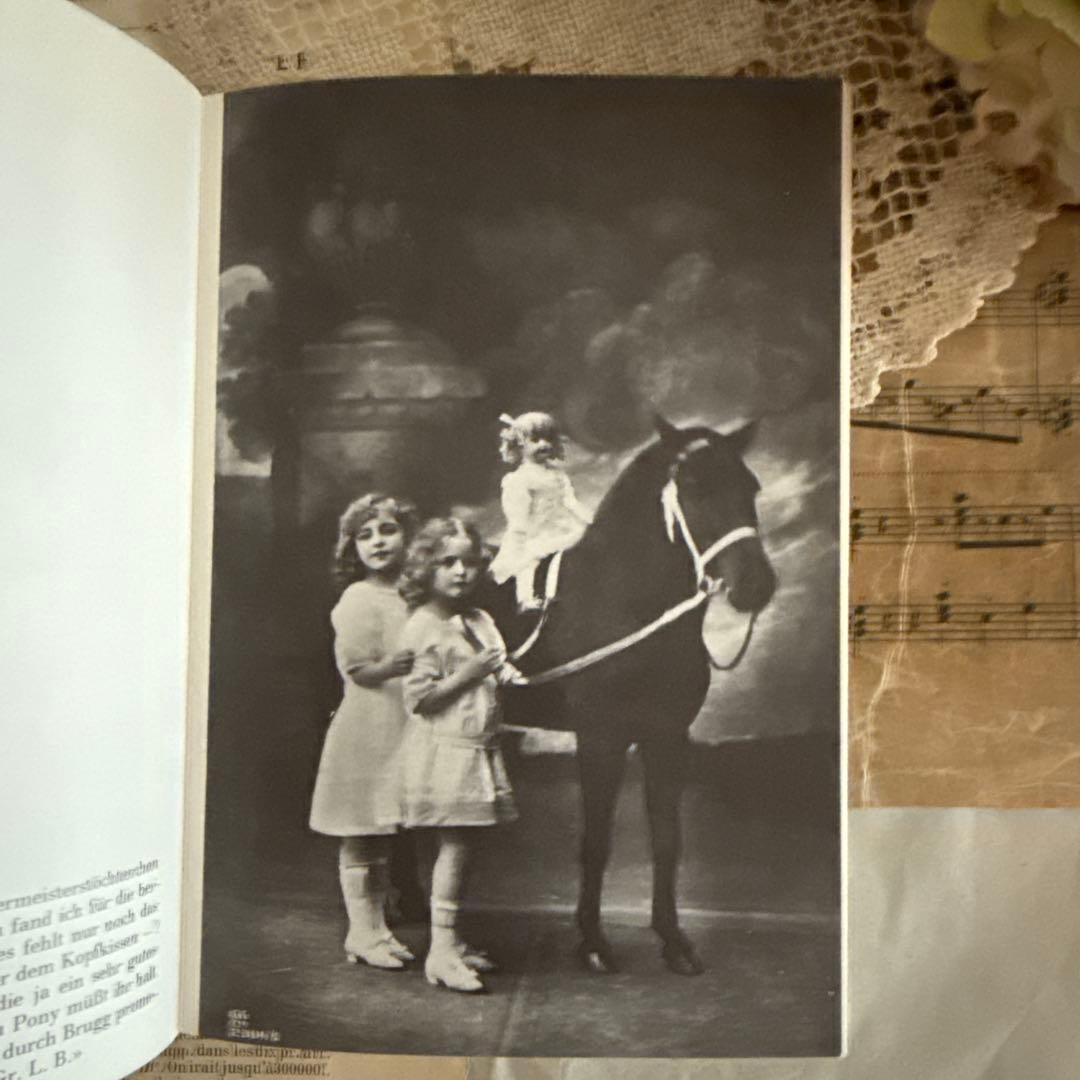 入手困難★美しい少女と人形のビンテージ写真集ヴィクトリアン洋書ジャンクジャーナル