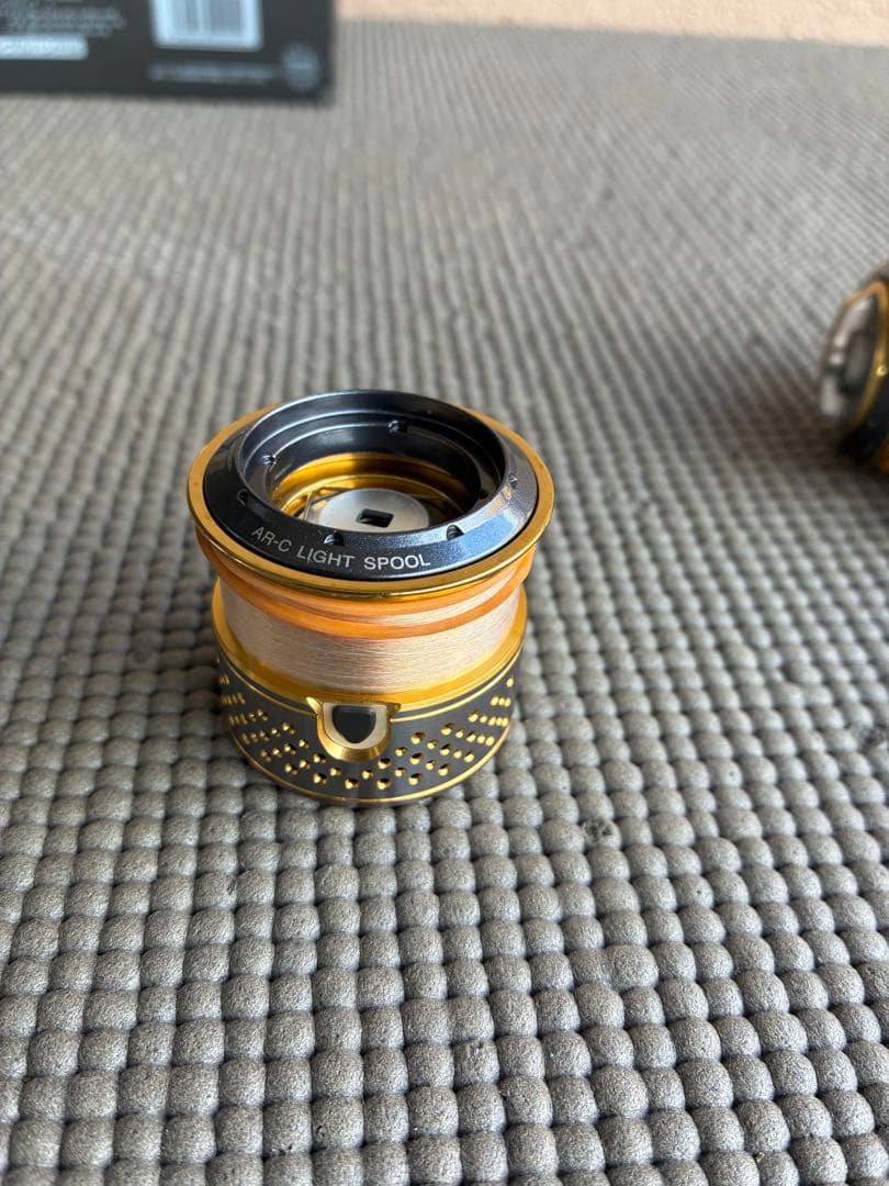 SHIMANO 10 STELLA 1000S スピニングリール