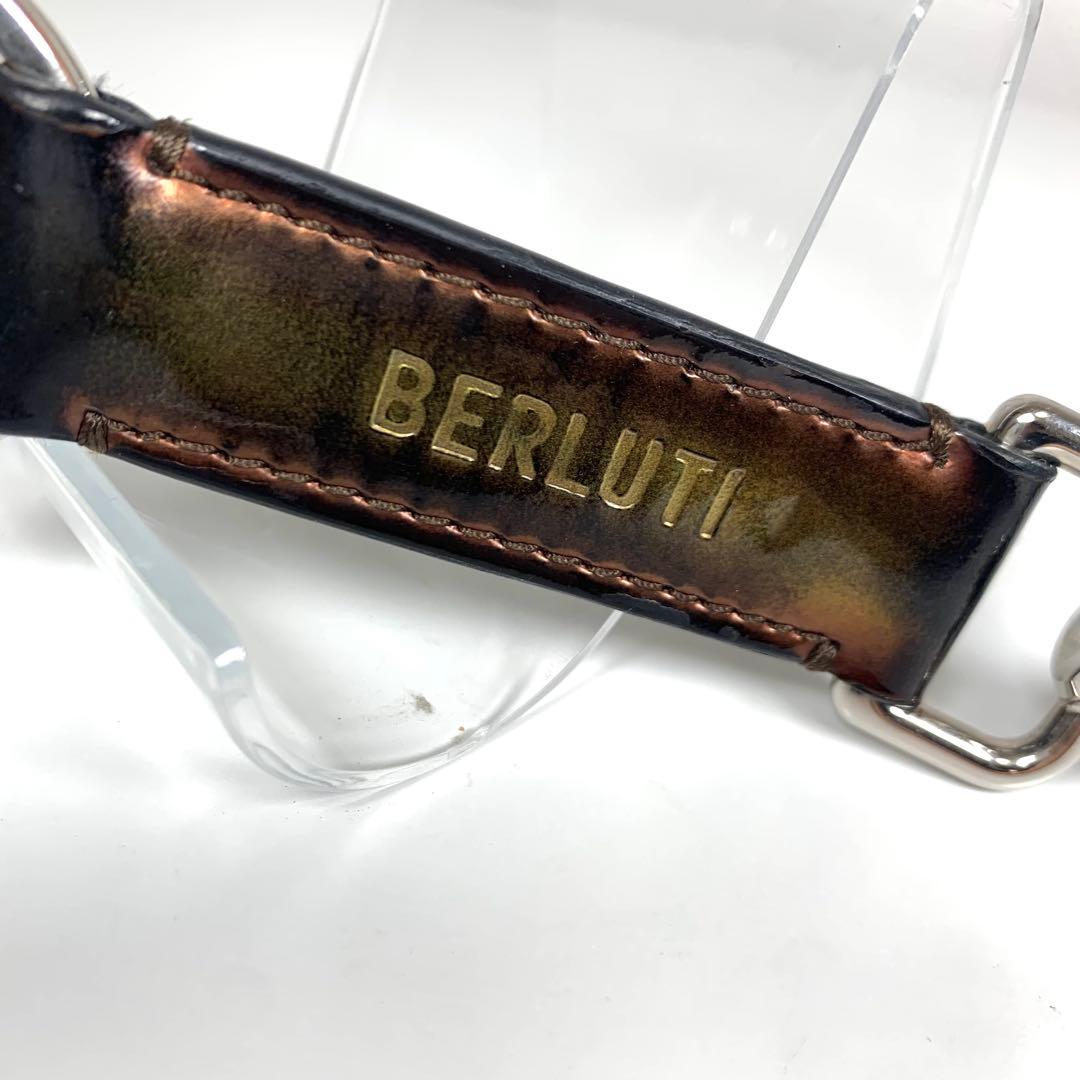 ☆美品☆BERLUTI ロゴ レザー キーホルダー アンティーク加工