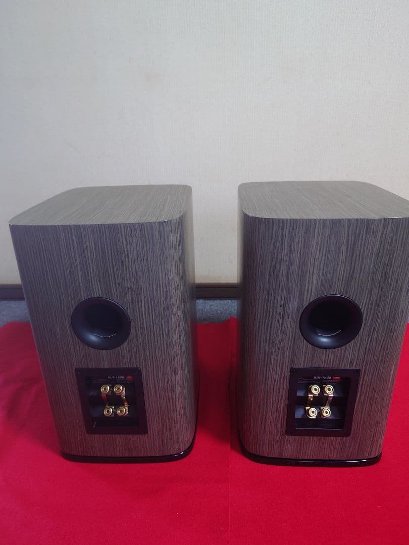 JBL スピーカー　HDI-1600