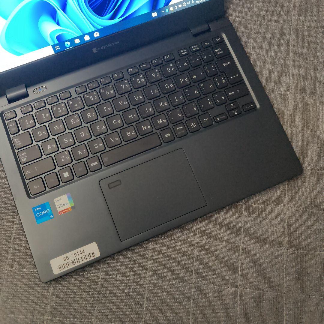 美品 Dynabook 超軽量 爆速 12世代i5 16GB 新品512GB 3