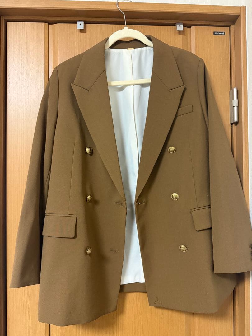 Mila owen 金釦ダブルブレストロングブレザー