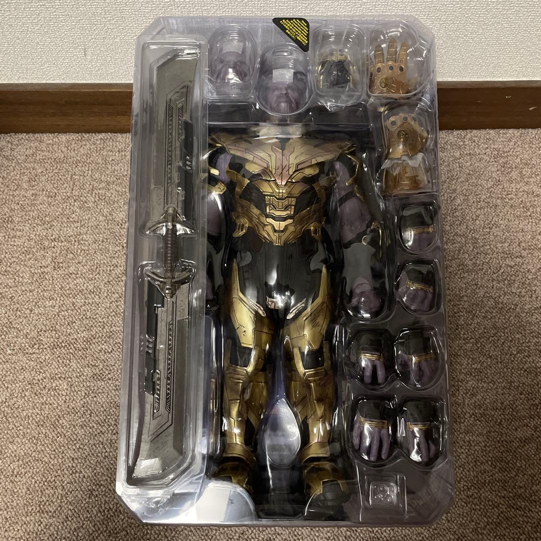 【美品】 アベンジャーズ　エンドゲーム　サノス　ホットトイズ