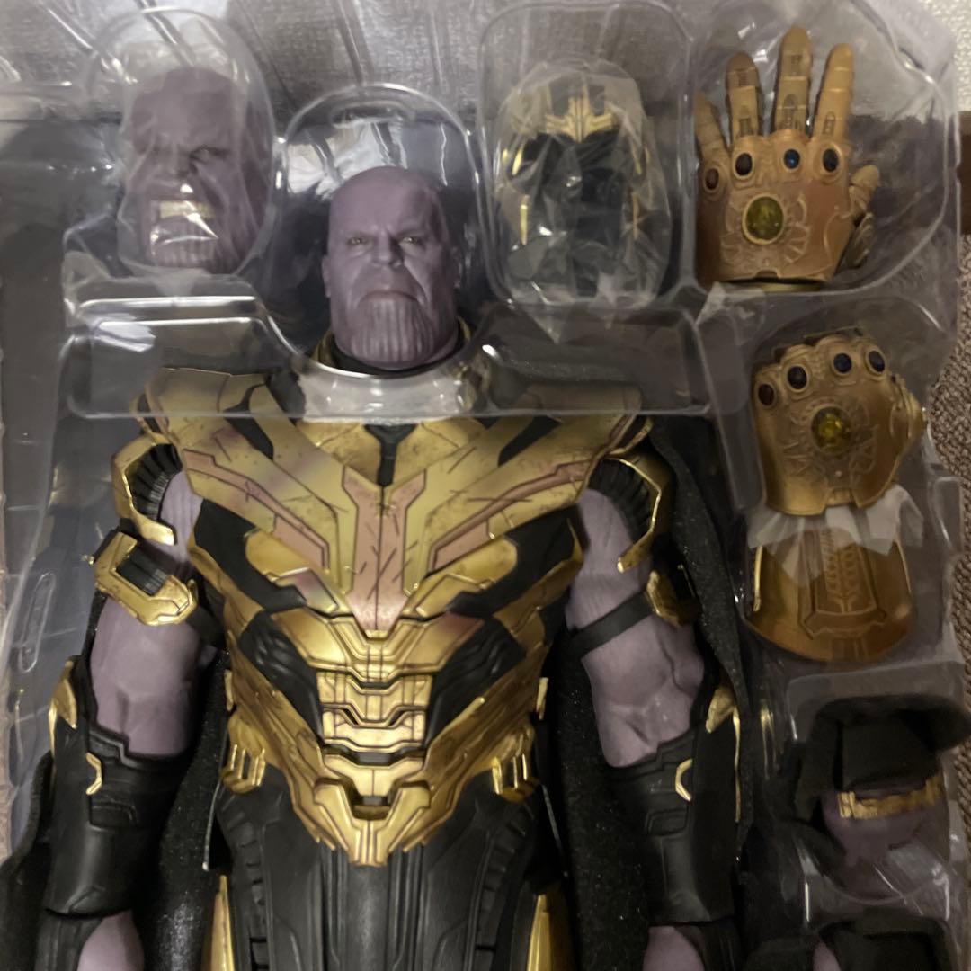 【美品】 アベンジャーズ　エンドゲーム　サノス　ホットトイズ