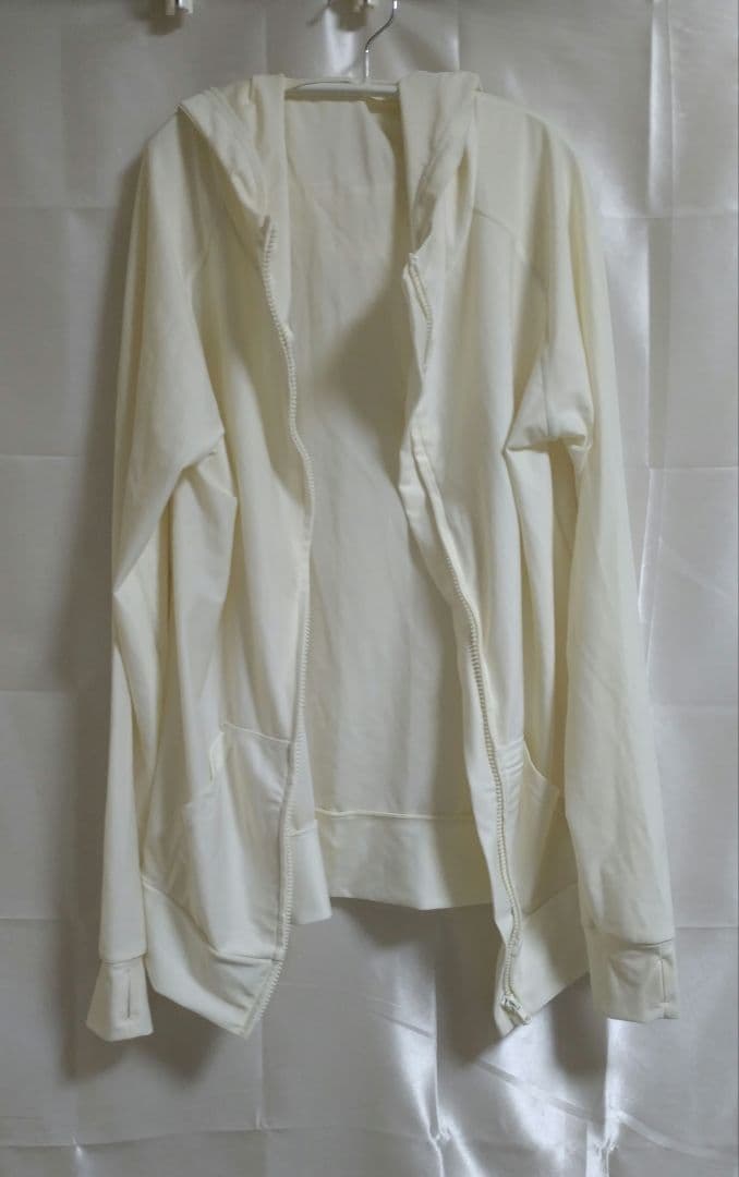 サンアイリゾート 水着 ※パレオとパーカーラッシュガード付けます♪