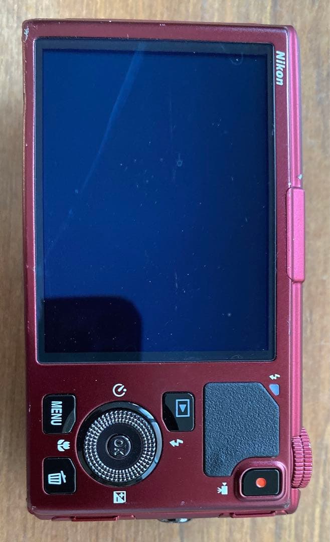 Nikon COOLPIX S9500 赤