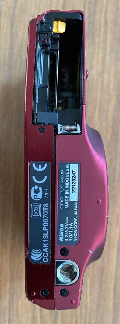 Nikon COOLPIX S9500 赤