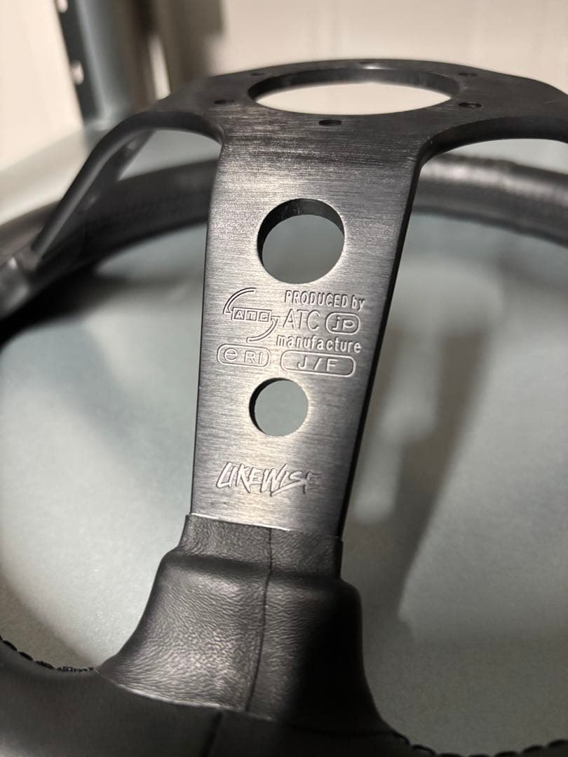 LIKEWISE HELLBOI EDITION ステアリング 廃盤品