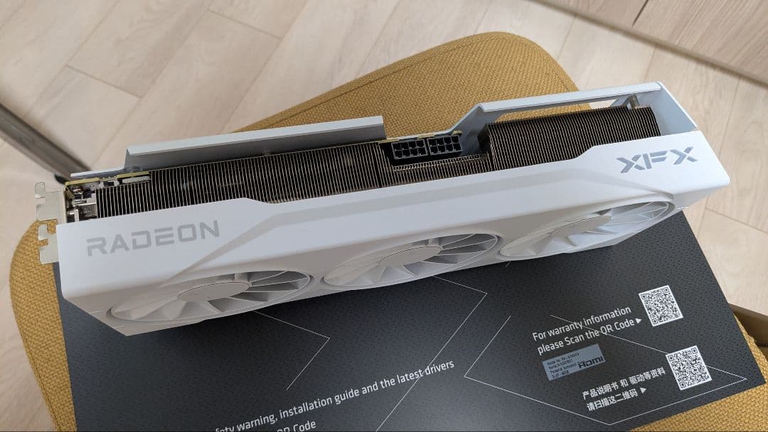 グラフィックボード・グラボ・ビデオカード XFX SWIFT RADEON RX9070 OC