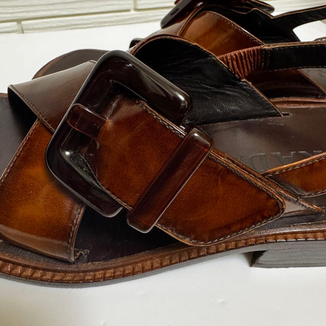 プラダ PRADA サンダル ブラウン ビッグバックル ヴィンテージ風 37