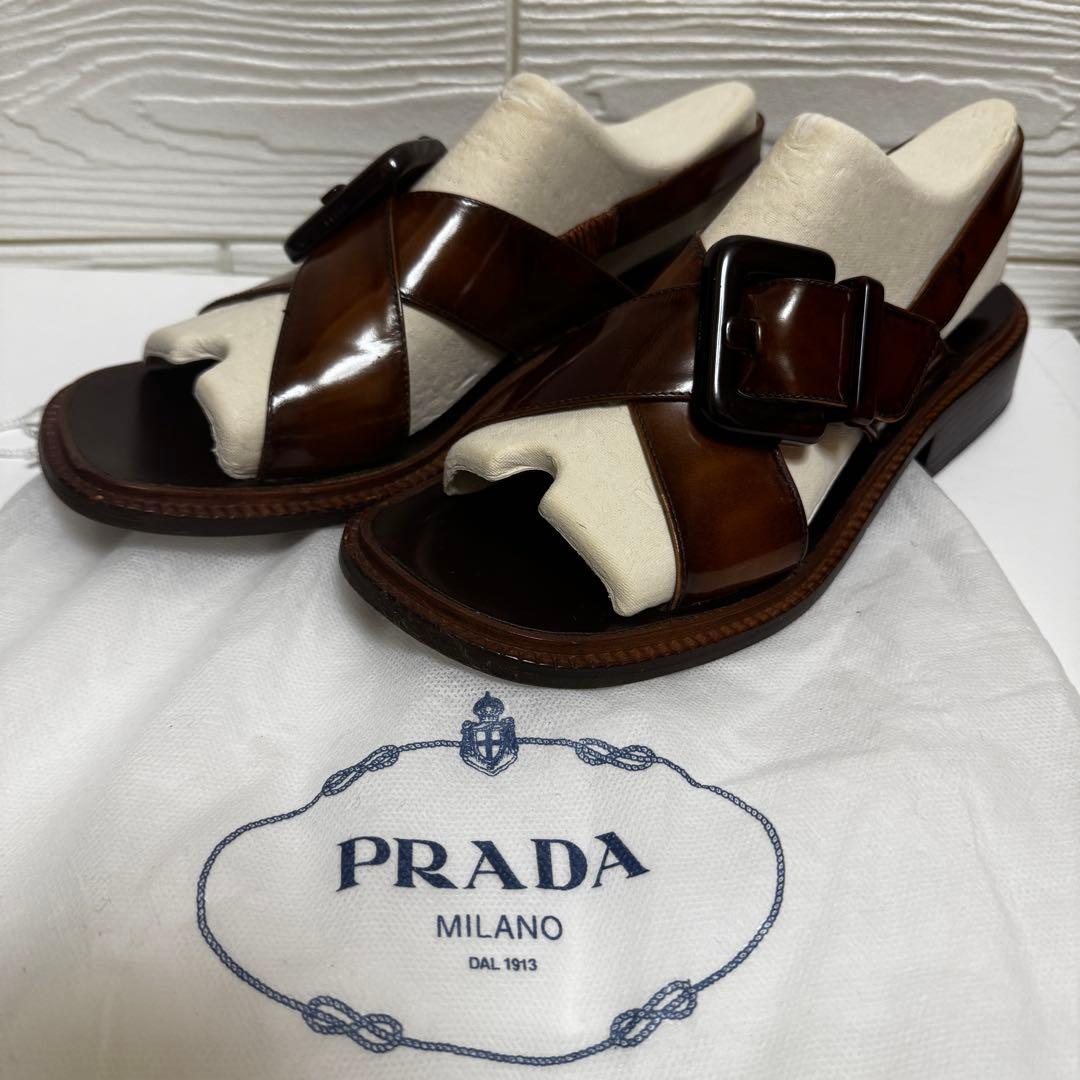 プラダ PRADA サンダル ブラウン ビッグバックル ヴィンテージ風 37