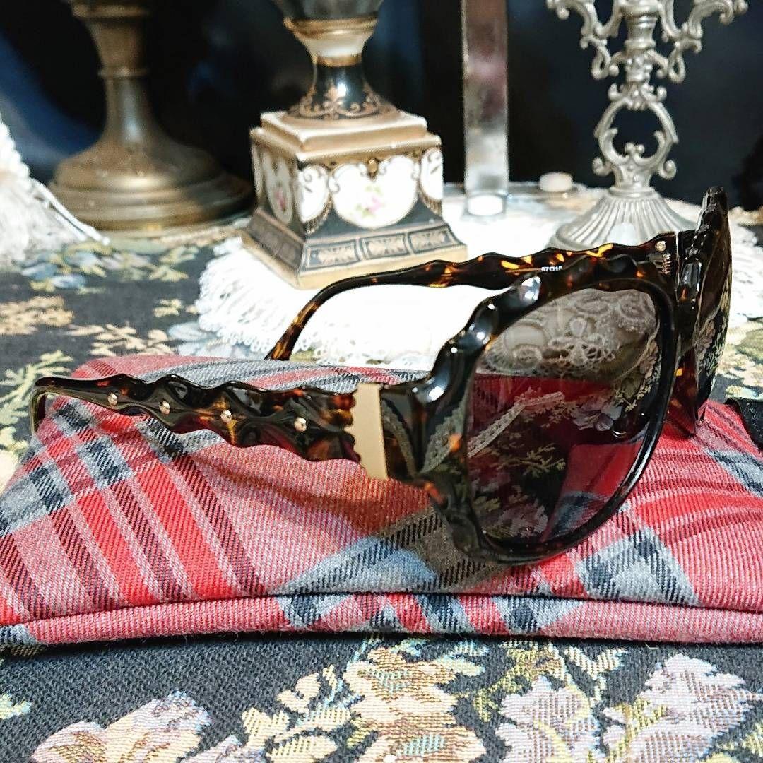 【完全処分☆】ヴィヴィアンウエストウッド 波形 フレーム サングラス 美品