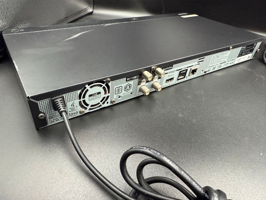 TOSHIBA REGZA ブルーレイレコーダー　2019年式