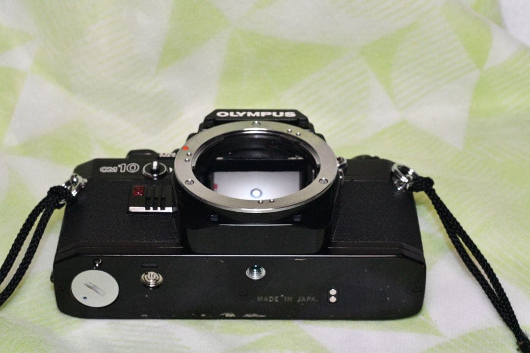 ￼《動作品》OLYMPUS OM10 BLACK+50/1.4 a408