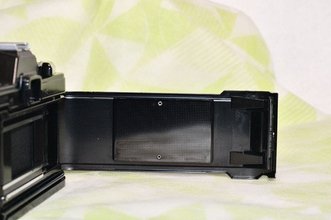 ￼《動作品》OLYMPUS OM10 BLACK+50/1.4 a408