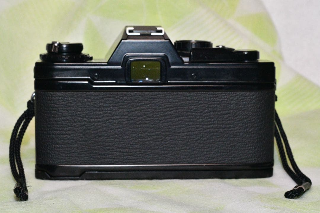 ￼《動作品》OLYMPUS OM10 BLACK+50/1.4 a408