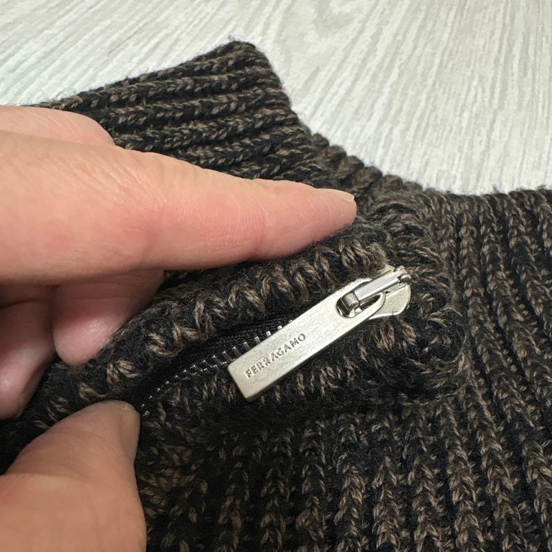 西宮のイニエスタ FERRAGAMO フェラガモ ドライバーズニット