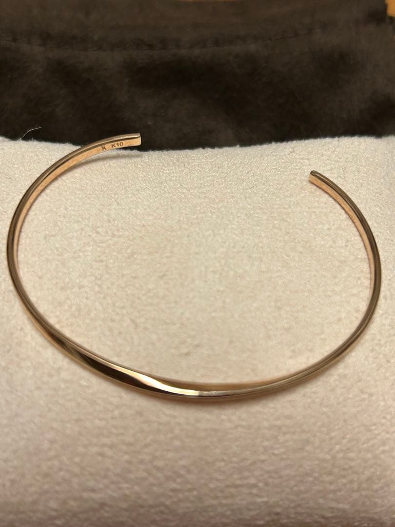 ヴァンドーム青山　10K バングル