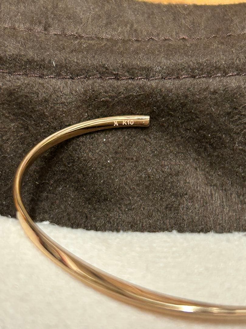 ヴァンドーム青山　10K バングル