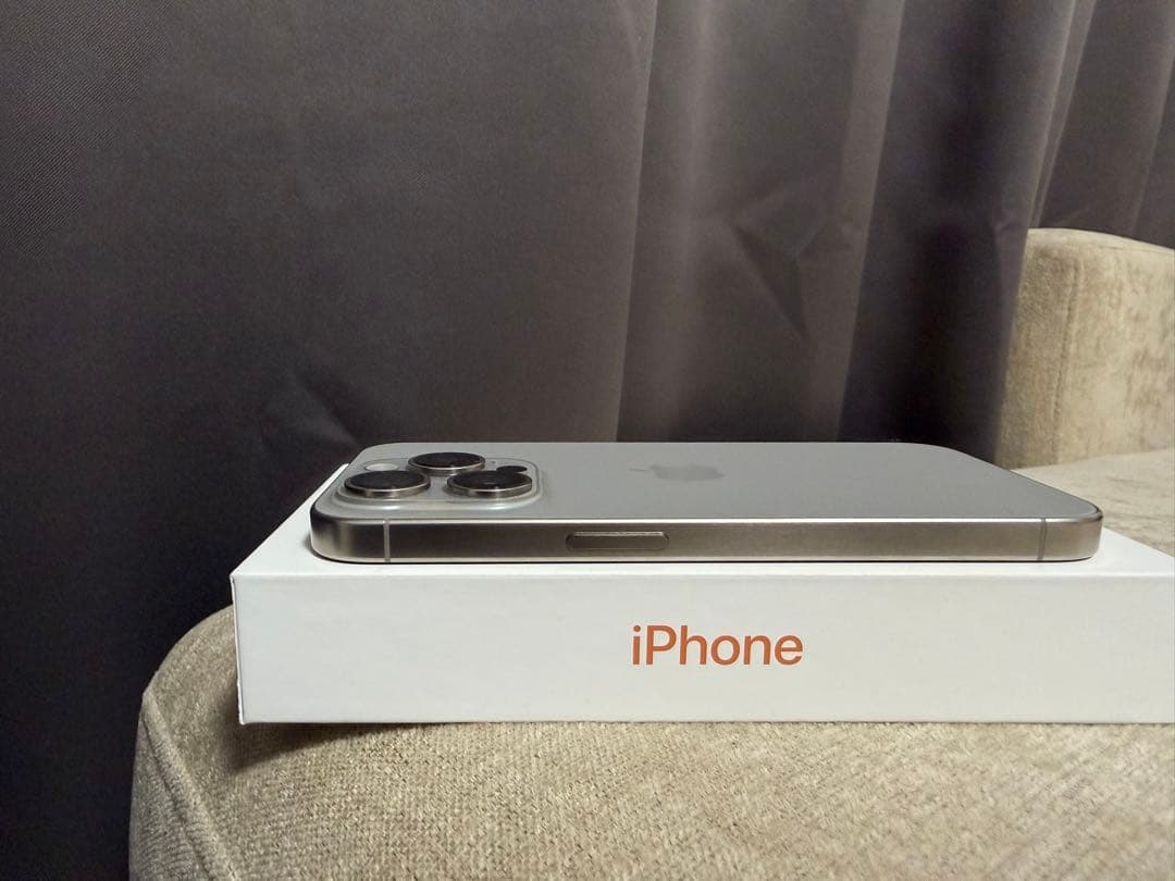 【価格交渉OK】Apple iPhone 15 Pro SIMフリー 128GB