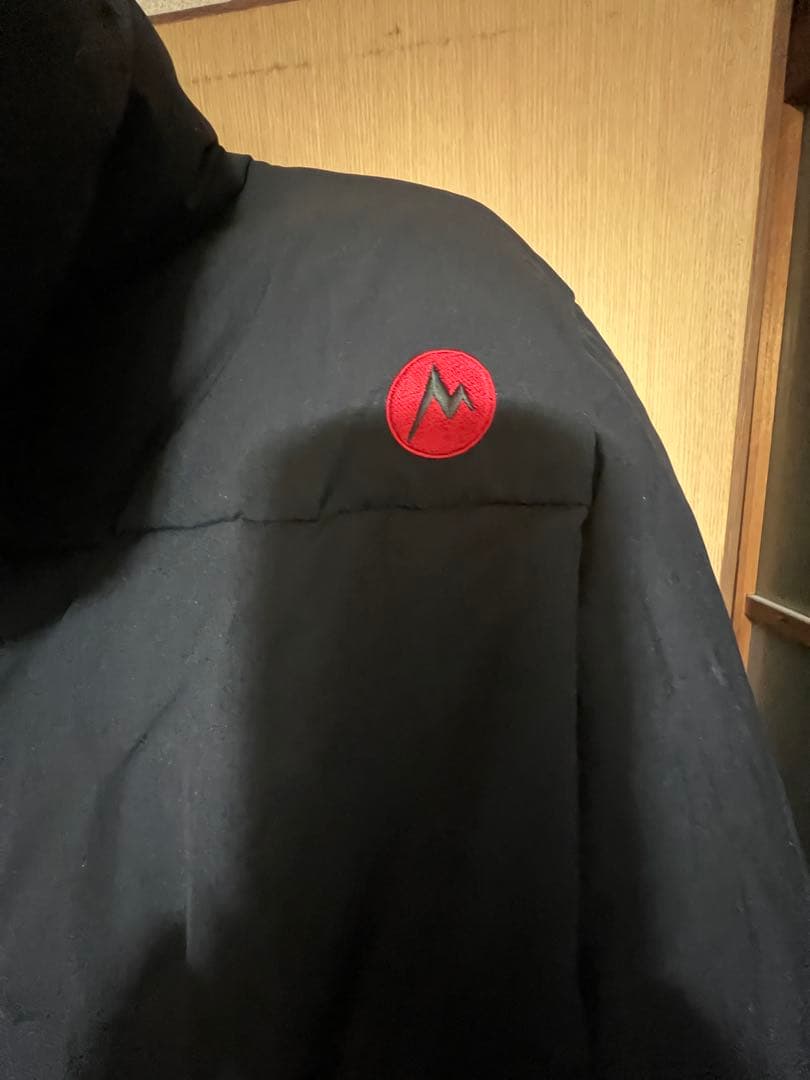 新品未使用　マーモット モンスーンダウンパーカー ダウンジャケット