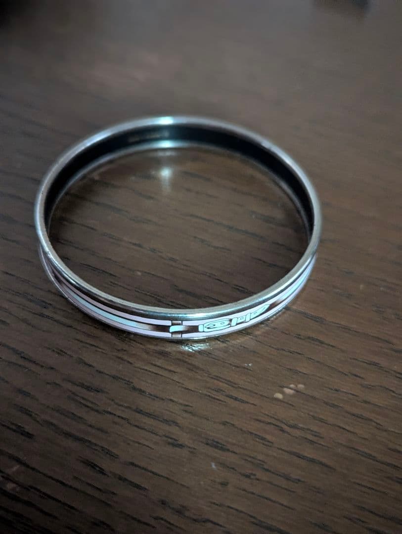 HERMES シルバーバングル　ピンク